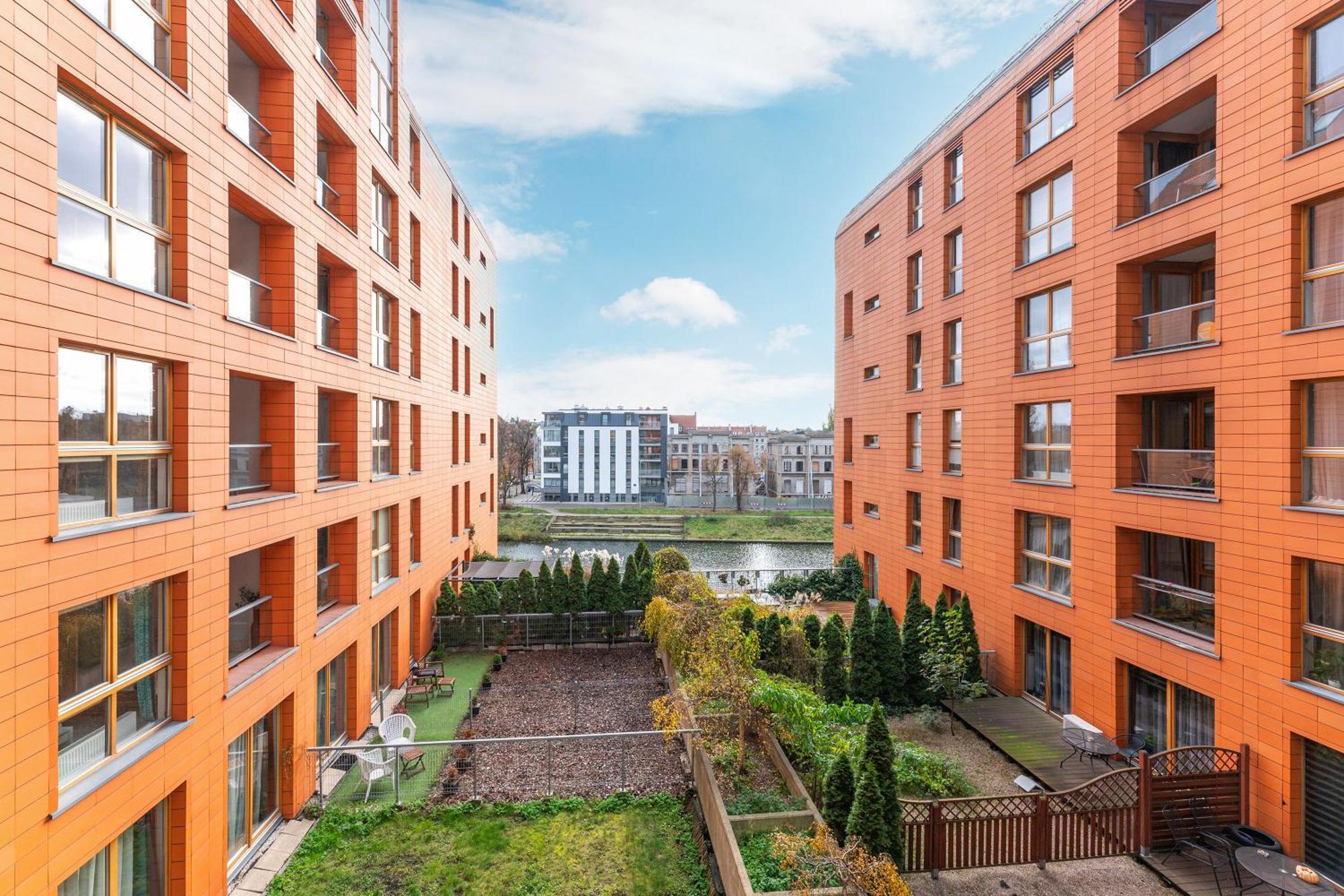 Flatbook - City Center Apartments Dwie Motlawy Danzica Esterno foto